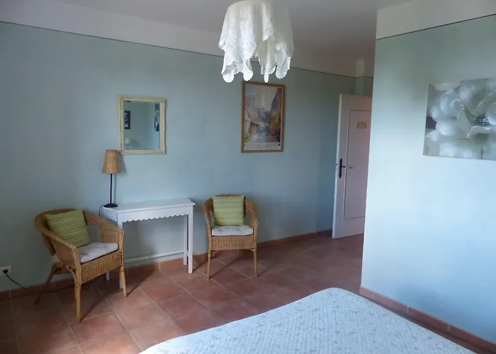 La Ferme Du Petit Segries 3*