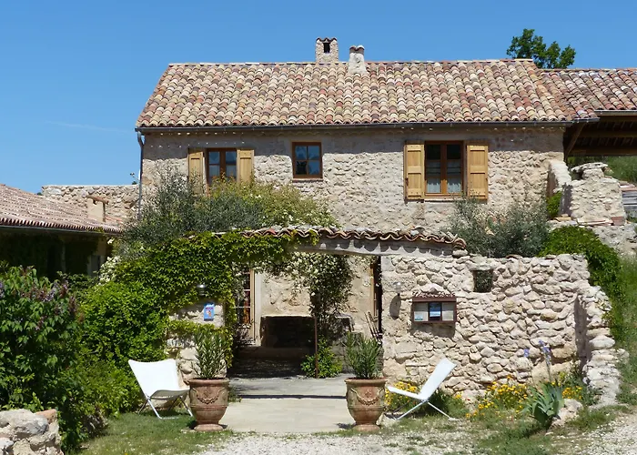 Alojamento de Acomodação e Pequeno-almoço La Ferme Du Petit Segries 3*