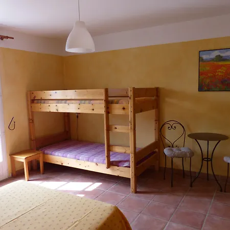 Bed & Breakfast La Ferme Du Petit Ségriès 3*