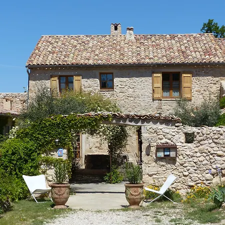 Bed & Breakfast La Ferme Du Petit Ségriès 3*