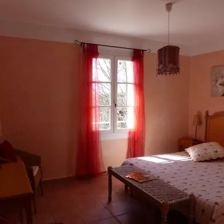 La Ferme Du Petit Segries Bed & Breakfast