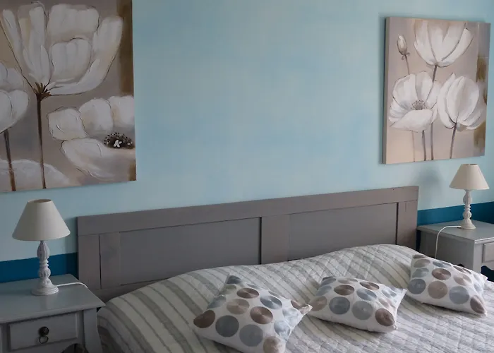 La Ferme Du Petit Segries 3*